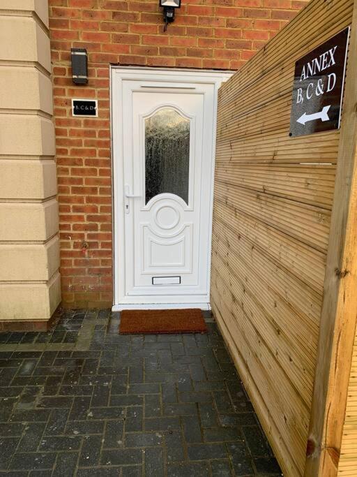 Apartment C, A One Bedroom Flat In South London Carshalton Екстер'єр фото